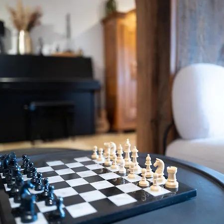 4 Saisons With Jacuzzi - Ovronnaz