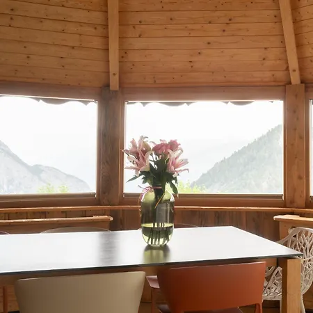 4 Saisons With Jacuzzi -