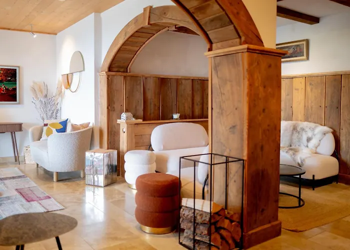 4 Saisons With Jacuzzi - Ovronnaz