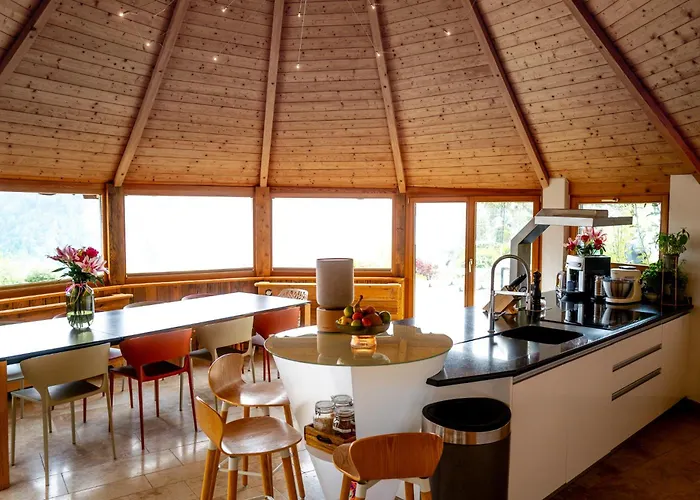 Alpesi faház 4 Saisons With Jacuzzi - Ovronnaz