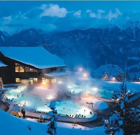 シャレー 4 Saisons With Jacuzzi - *