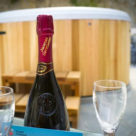 4 Saisons With Jacuzzi - * 奥瓦伦纳茨